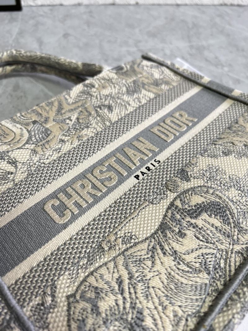 Christian Dior Shopping Bags